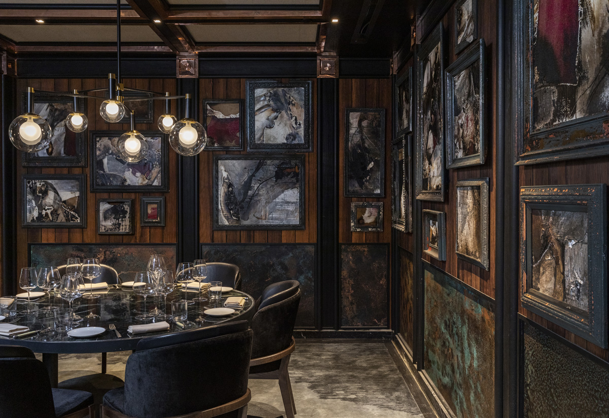 Andiron Houston, TX Pioneermillworks